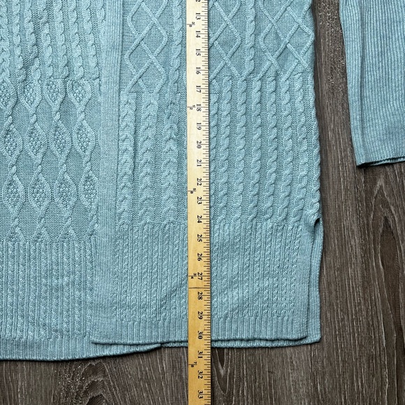 Chico's Women's Cable Stitch Knit Cardigan - Wool Cashmere Blend (Size M) - Picture 12 of 13